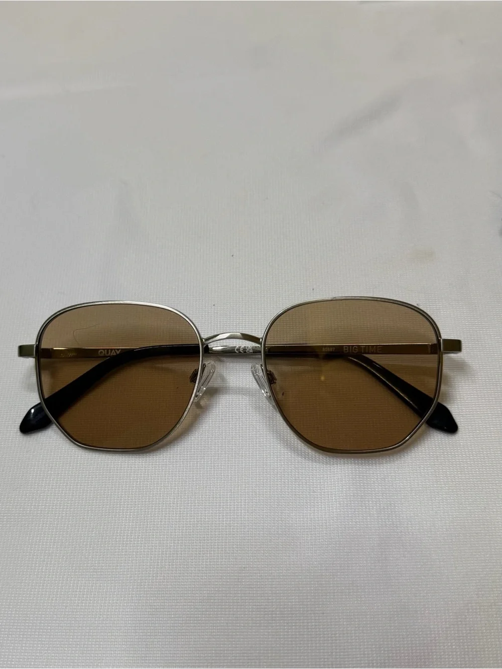 Quay Australia Big Time Sunglasses | Brushed Silver/Tan | New